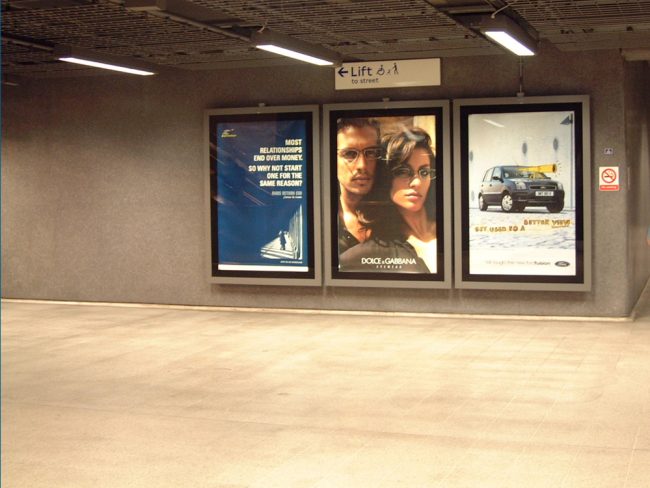 poster-advertising-1254072.jpg